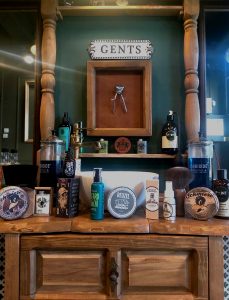Produse de stiling pentru Barbershop, cea mai buna calitate We are open, old school Bucuresti, Cervus Barber Shop Bucuresti Frizura clasica, old school barbershop, Barbershop Bucuresti, sector 2, tunsoare, tunsori